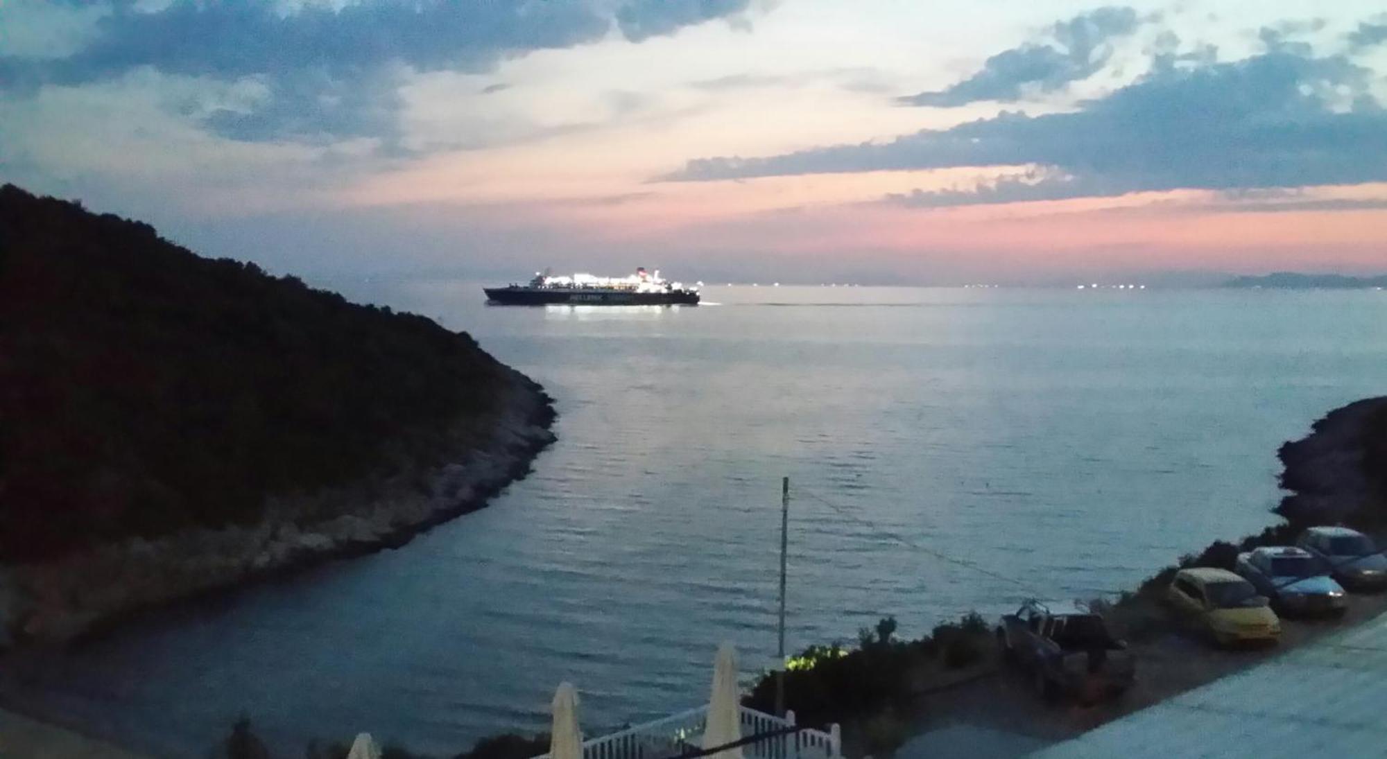 Al Mare Villas Skála Marión Екстериор снимка
