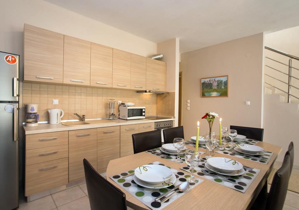 Al Mare Villas Skála Marión Екстериор снимка