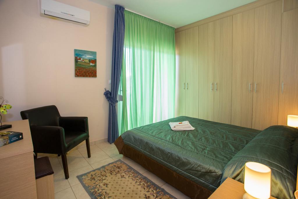 Al Mare Villas Skála Marión Екстериор снимка