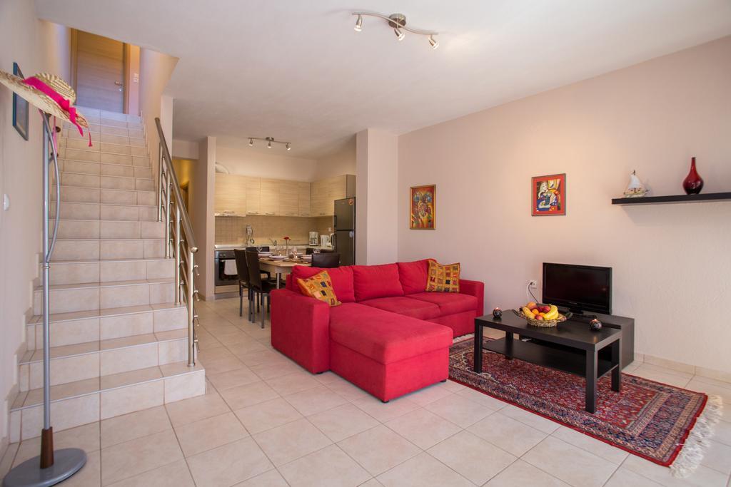 Al Mare Villas Skála Marión Екстериор снимка